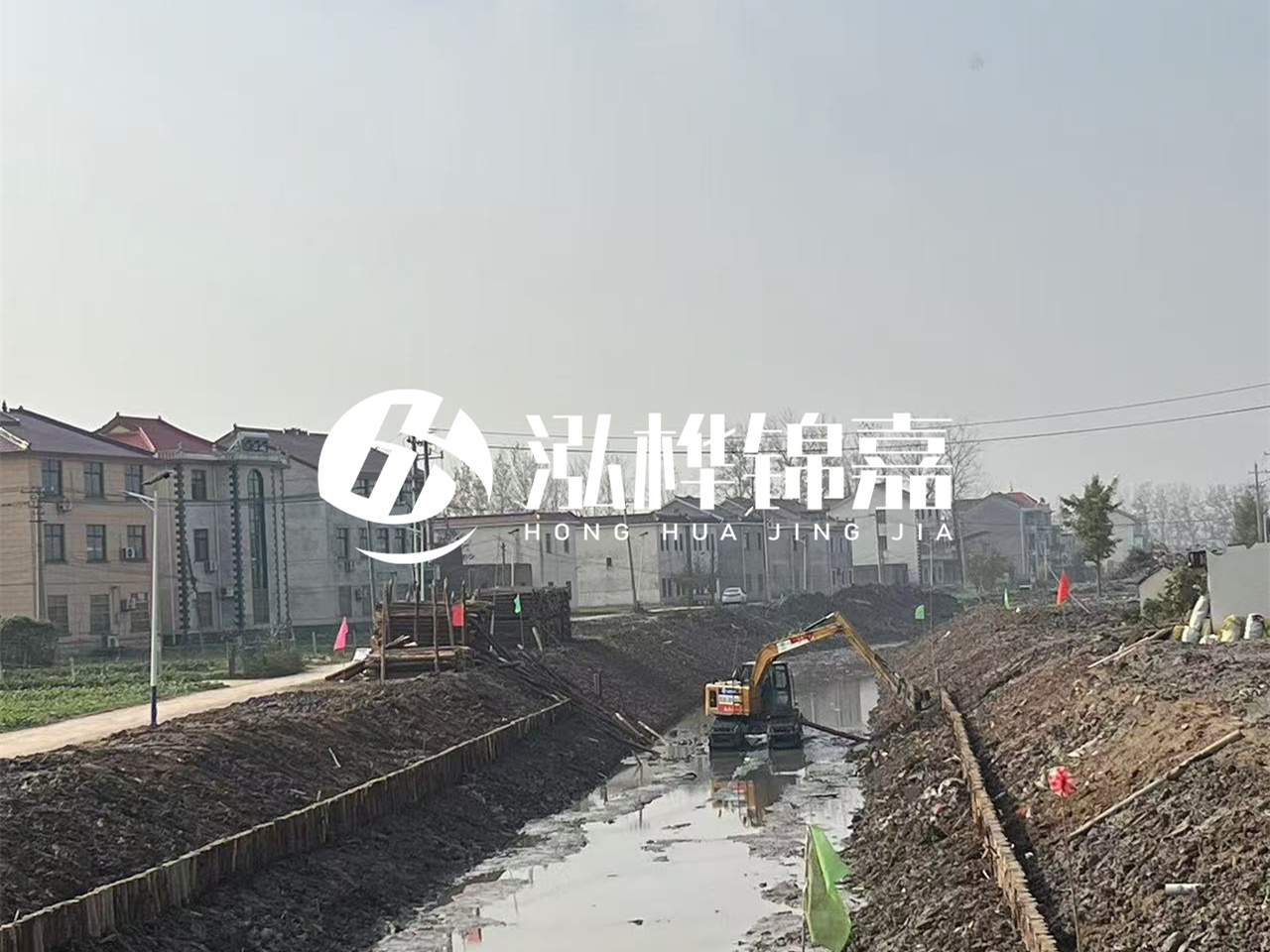 河南松木樁廠家地址在哪里？如何避免買到空心樁？