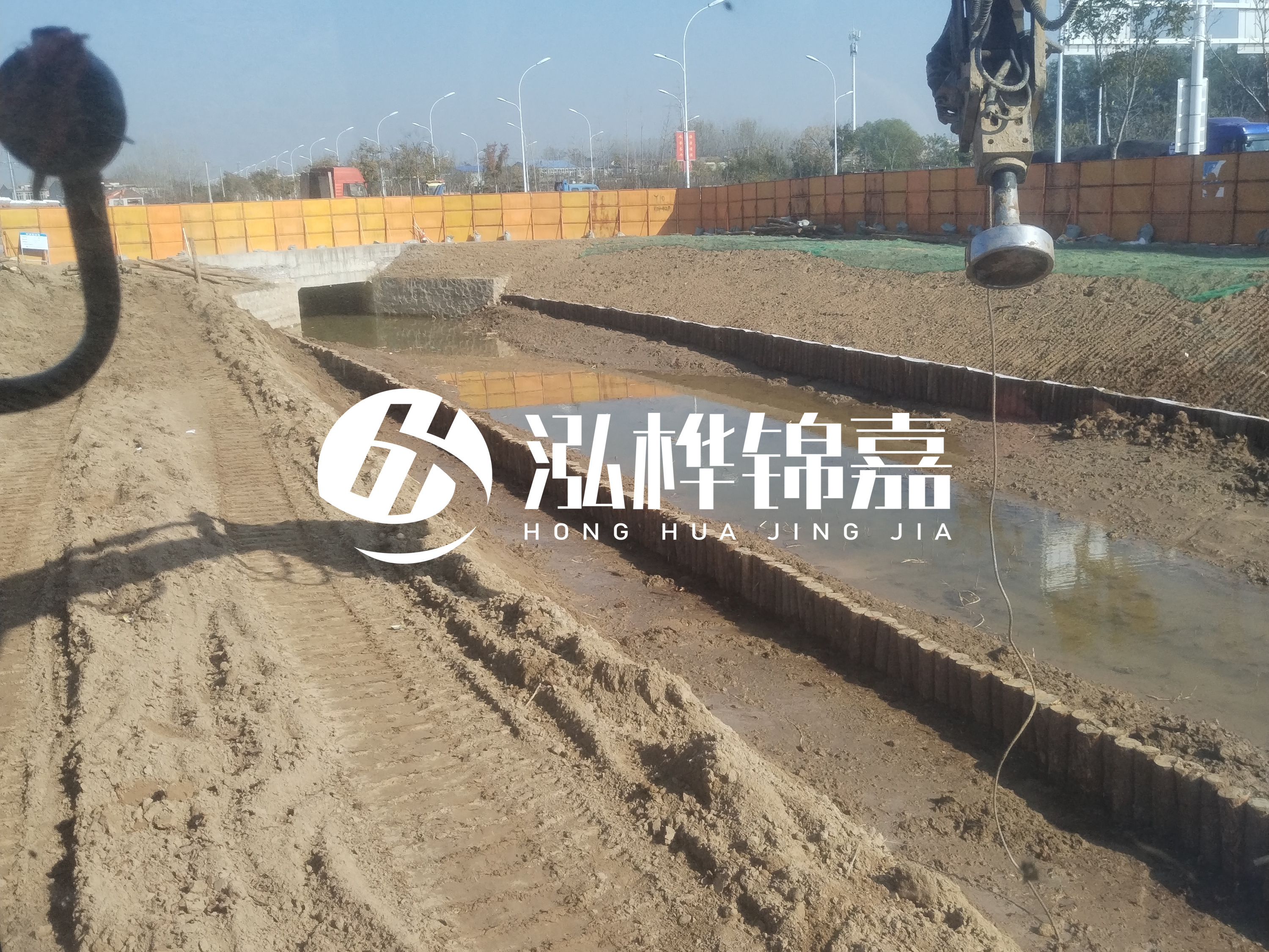 木樁打入地下作用是什么？松木樁在地底下會爛嗎？