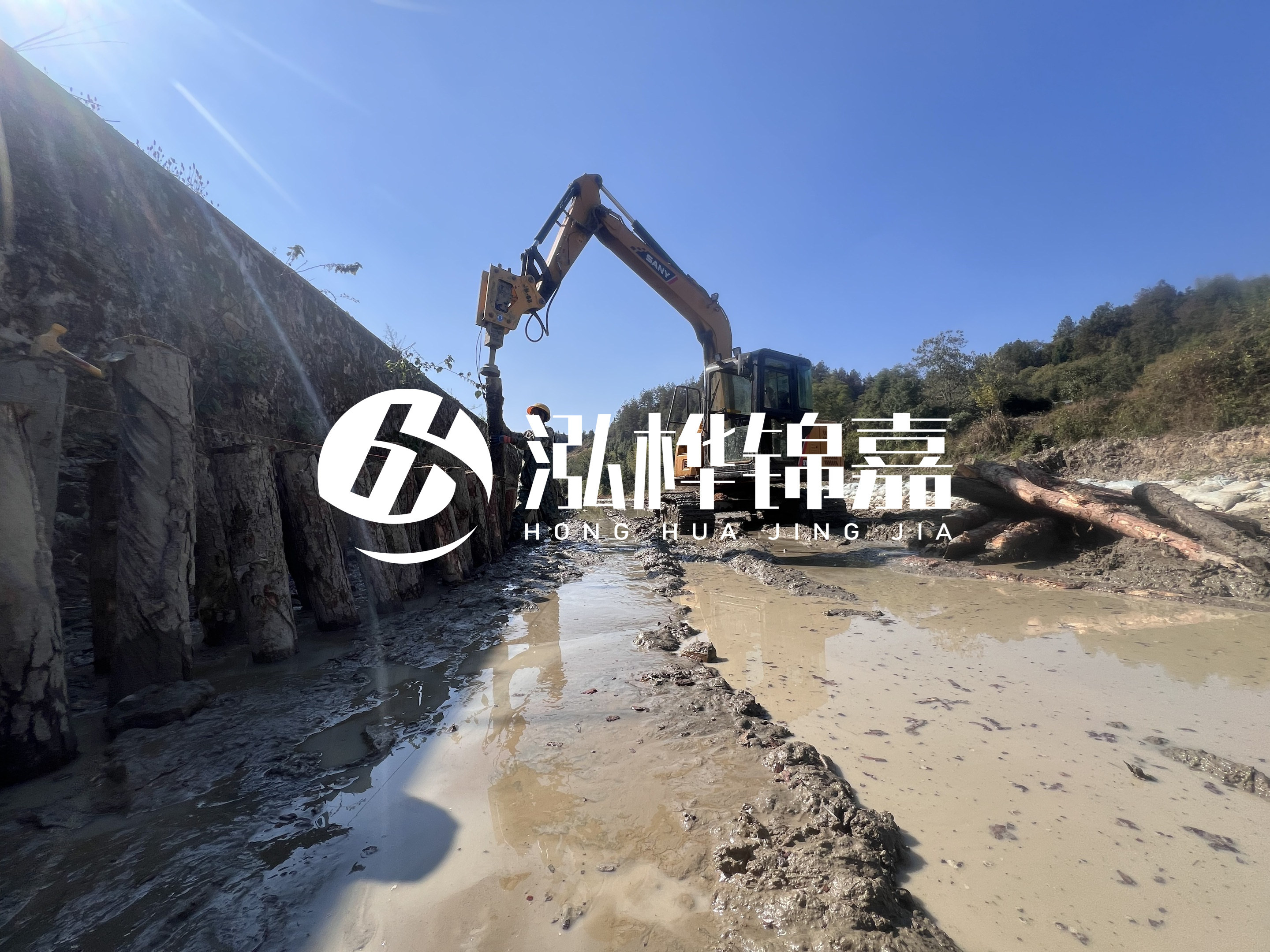河里打樁起什么作用-河道里打木樁好還是水泥樁好？
