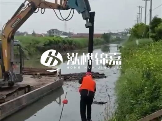 水挖打木樁專業(yè)團(tuán)隊(duì)泓樺錦嘉-最大可以打幾米的木樁？